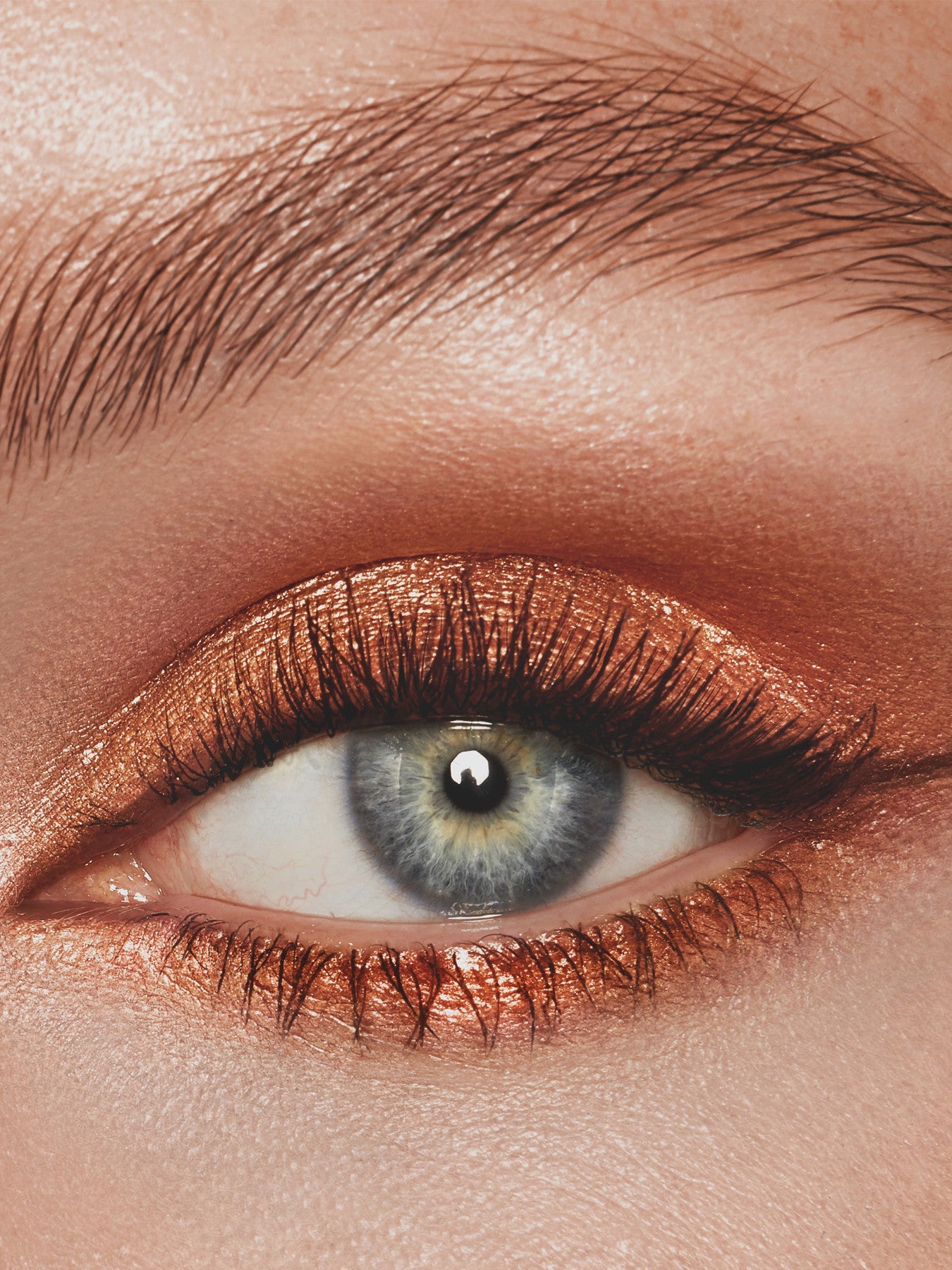 Glowgasm Eyes: Enchanting Radiance