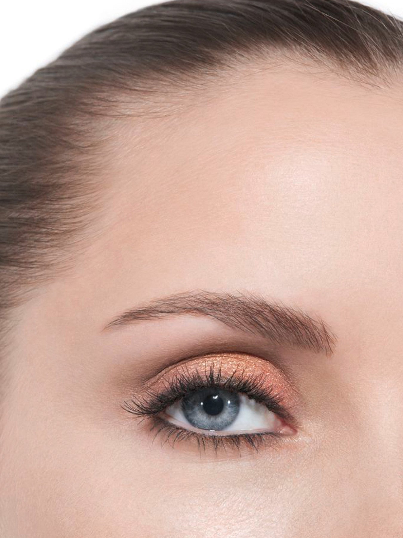Les Beiges Natural Radiance Eyeshadow Palette