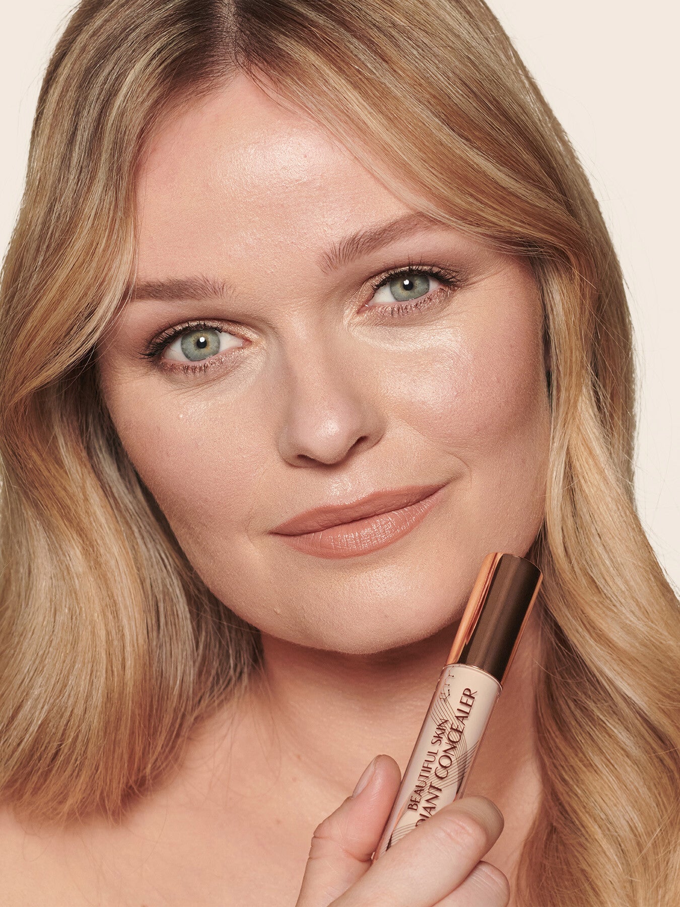 Radiant Concealer for Luminous Skin
