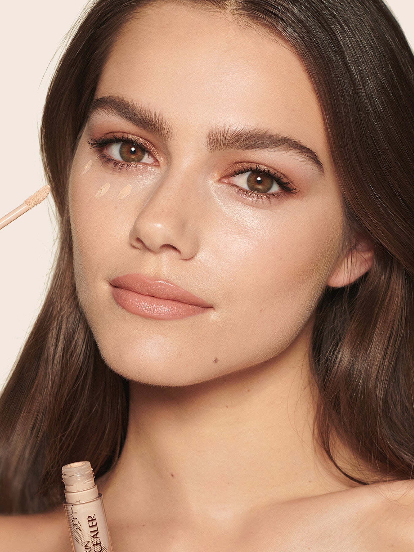 Radiant Concealer for Luminous Skin