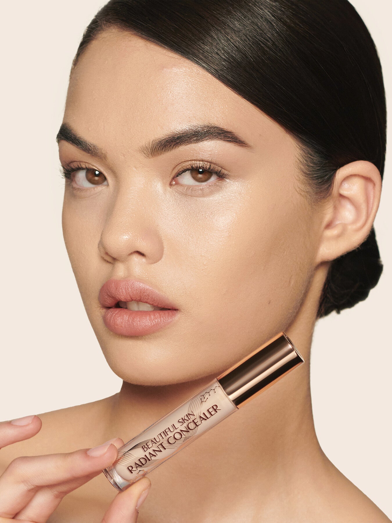 Radiant Concealer for Luminous Skin