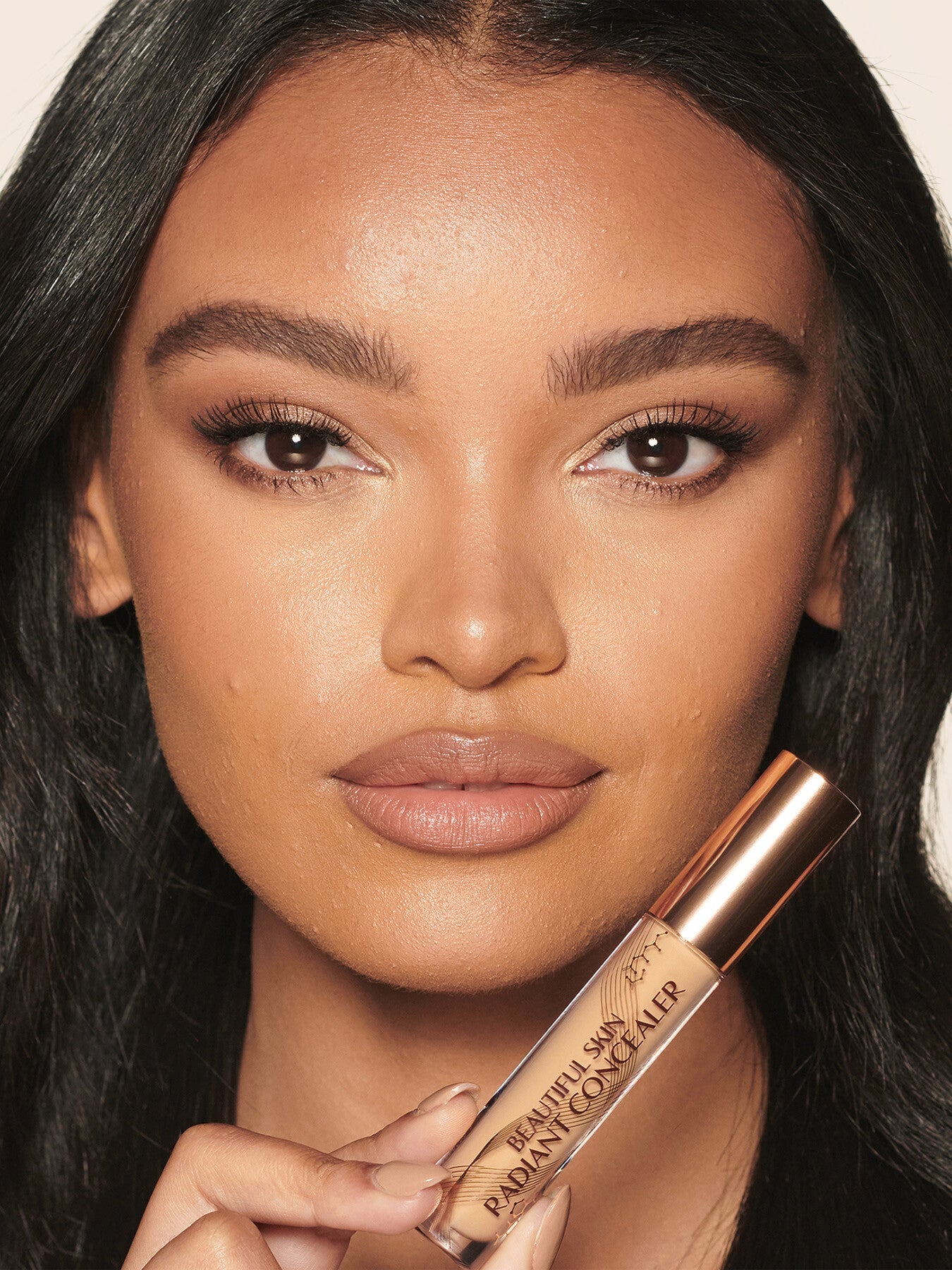 Radiant Concealer for Luminous Skin