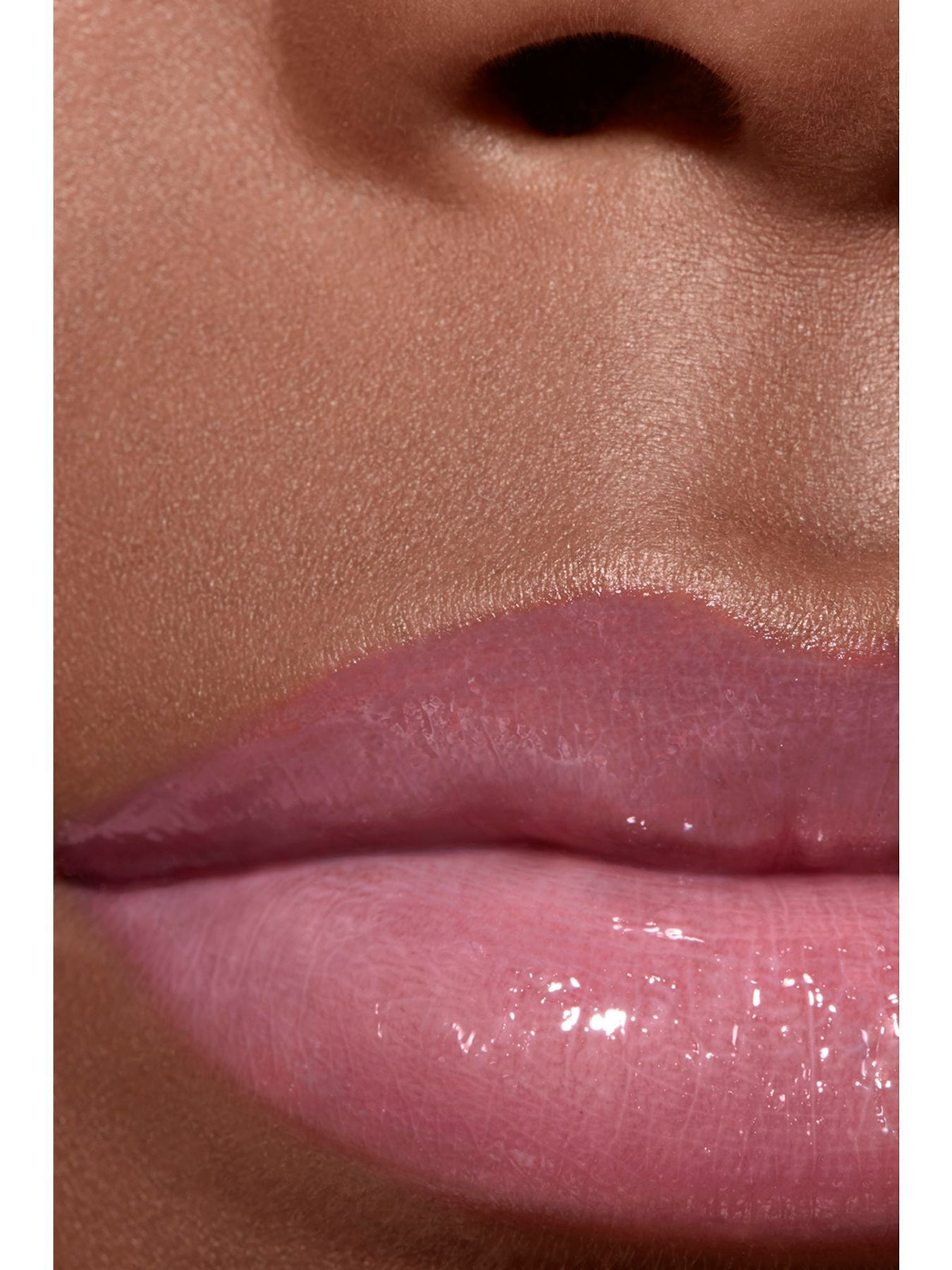 Luminous Hydration Lip Gloss