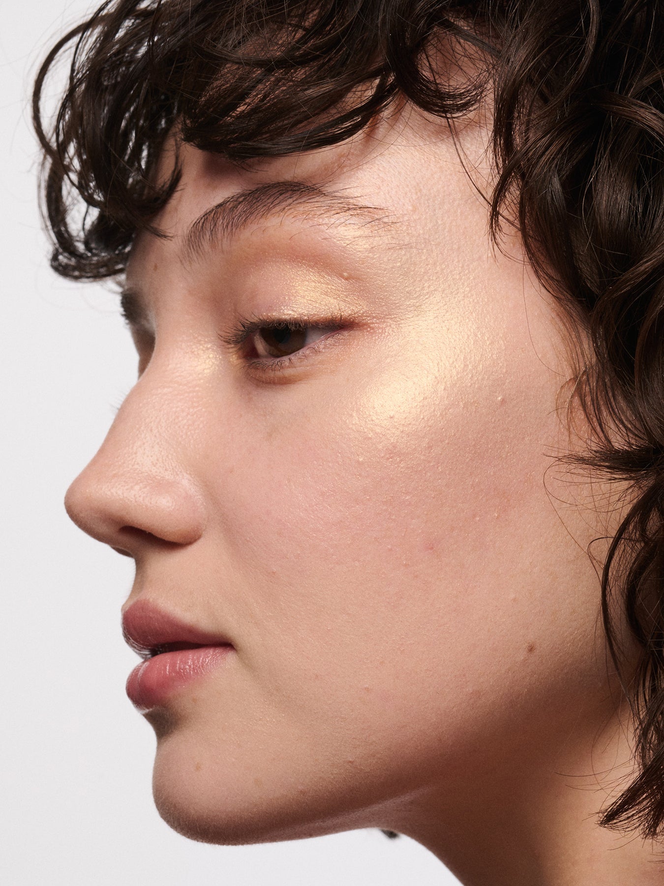 Extra Dimension Illuminating Skin Finish - 9g