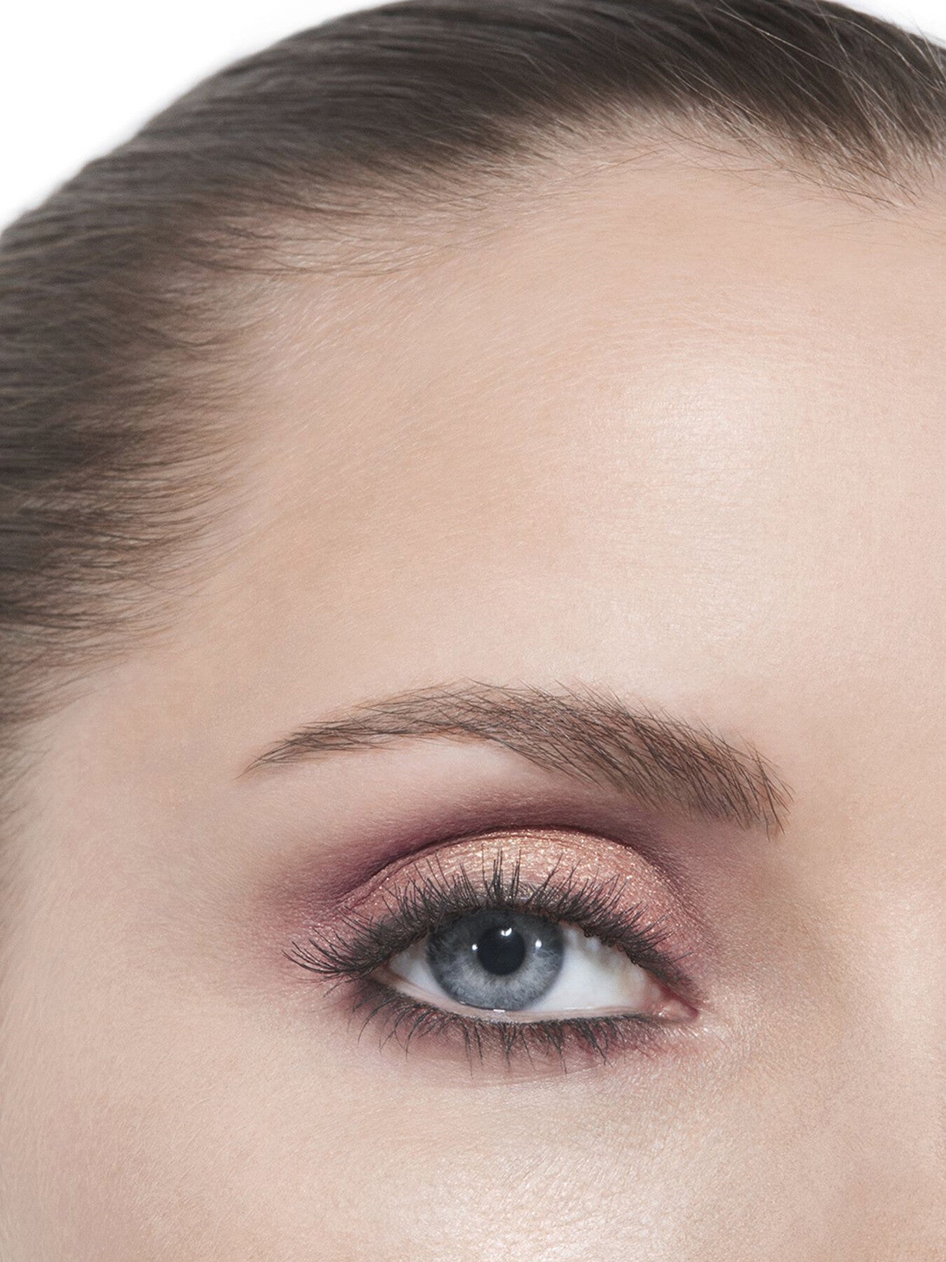 Les Beiges Natural Radiance Eyeshadow Palette