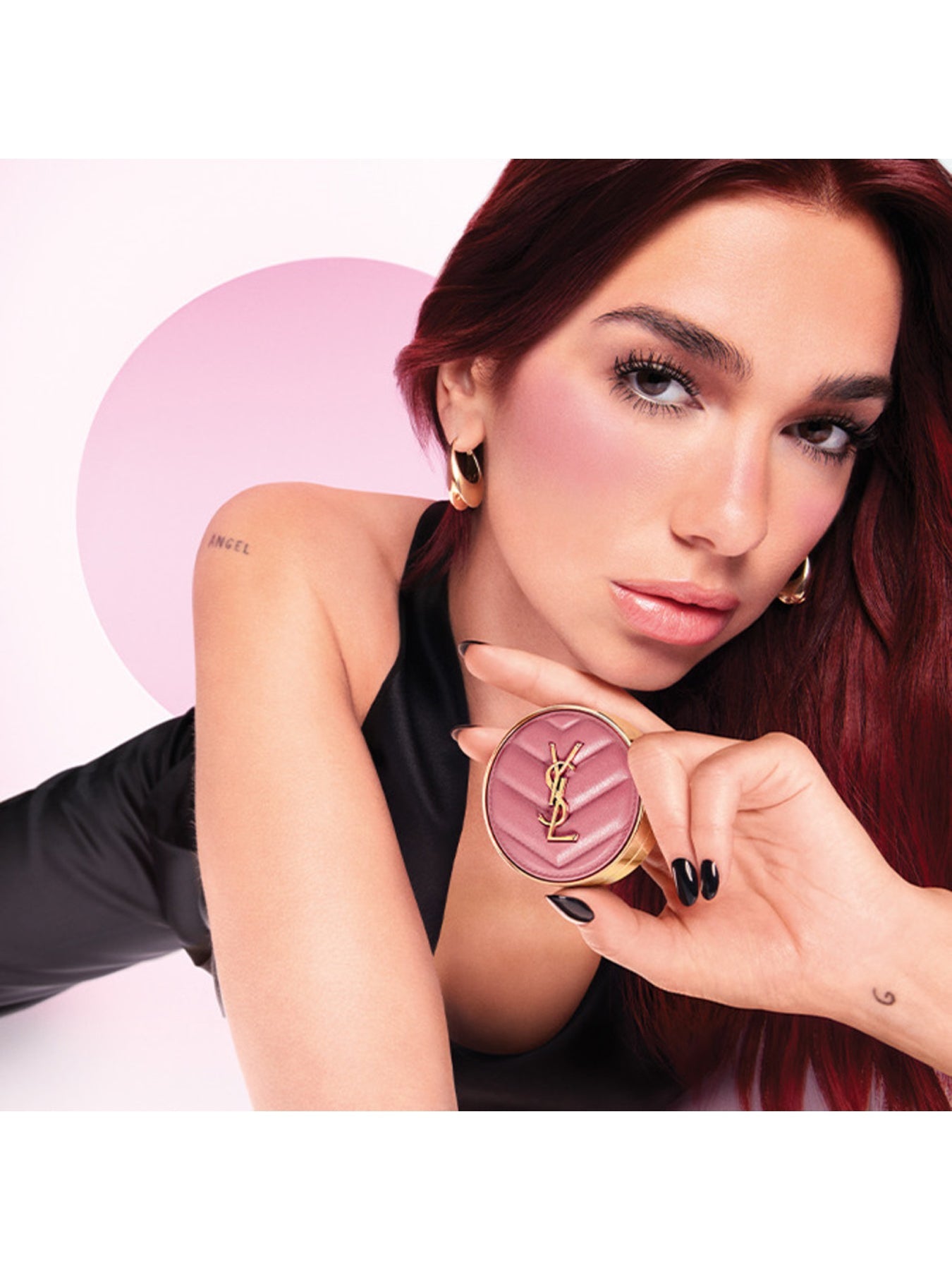 Radiant Blush: Velvet Blurring Formula