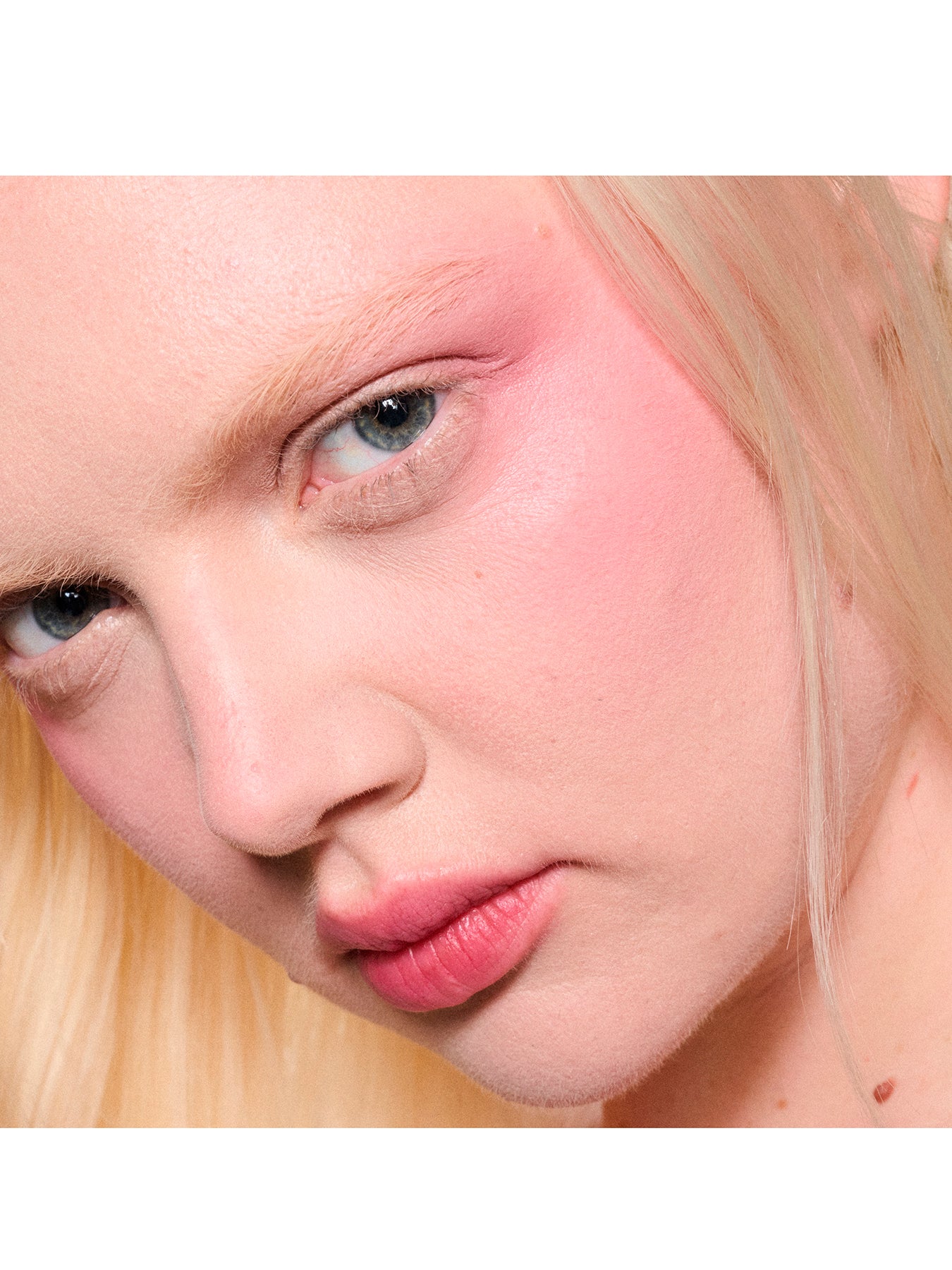 Velvet Kisses Lip & Cheek Mousse