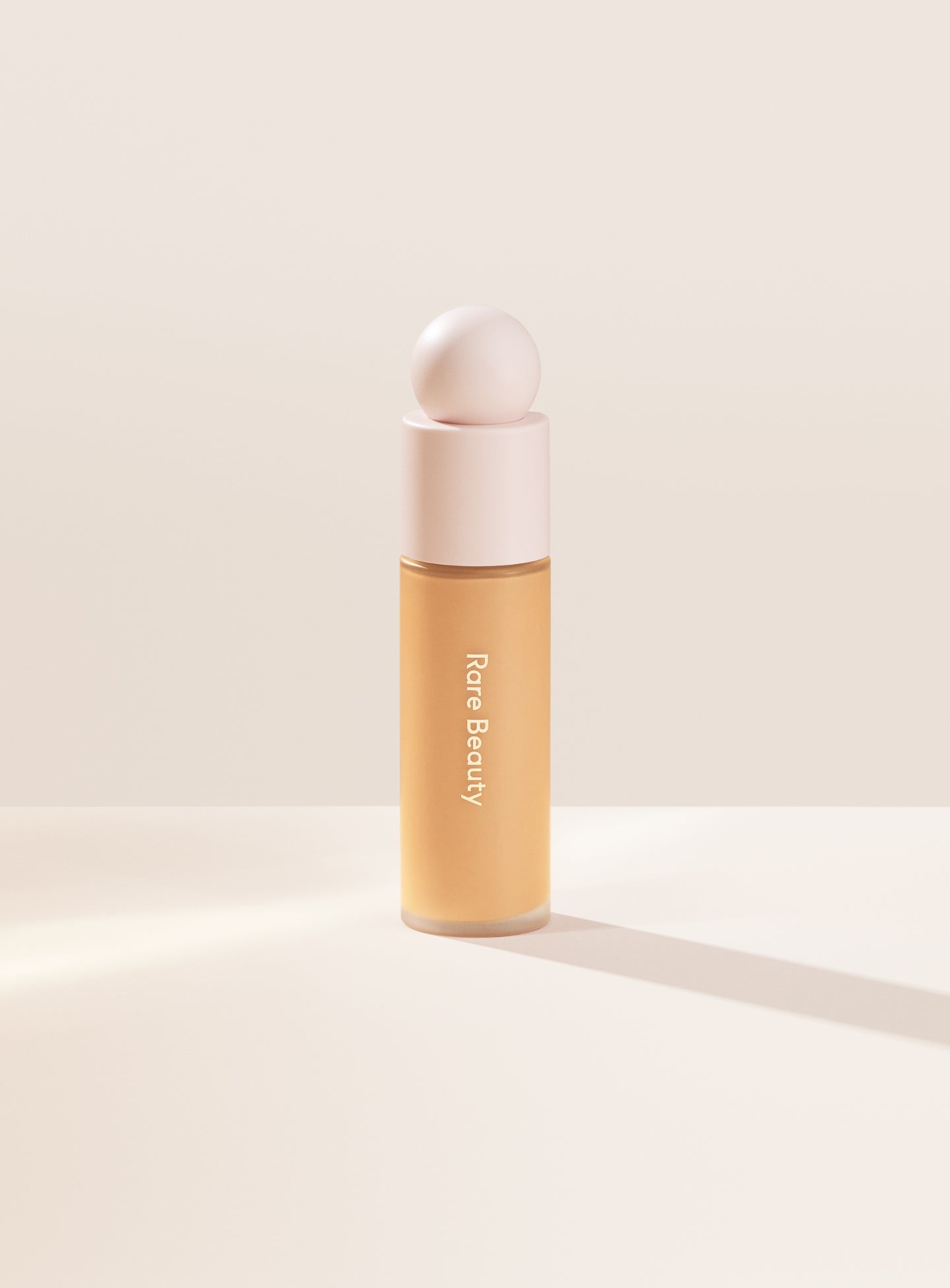 Weightless Radiance Liquid Foundation