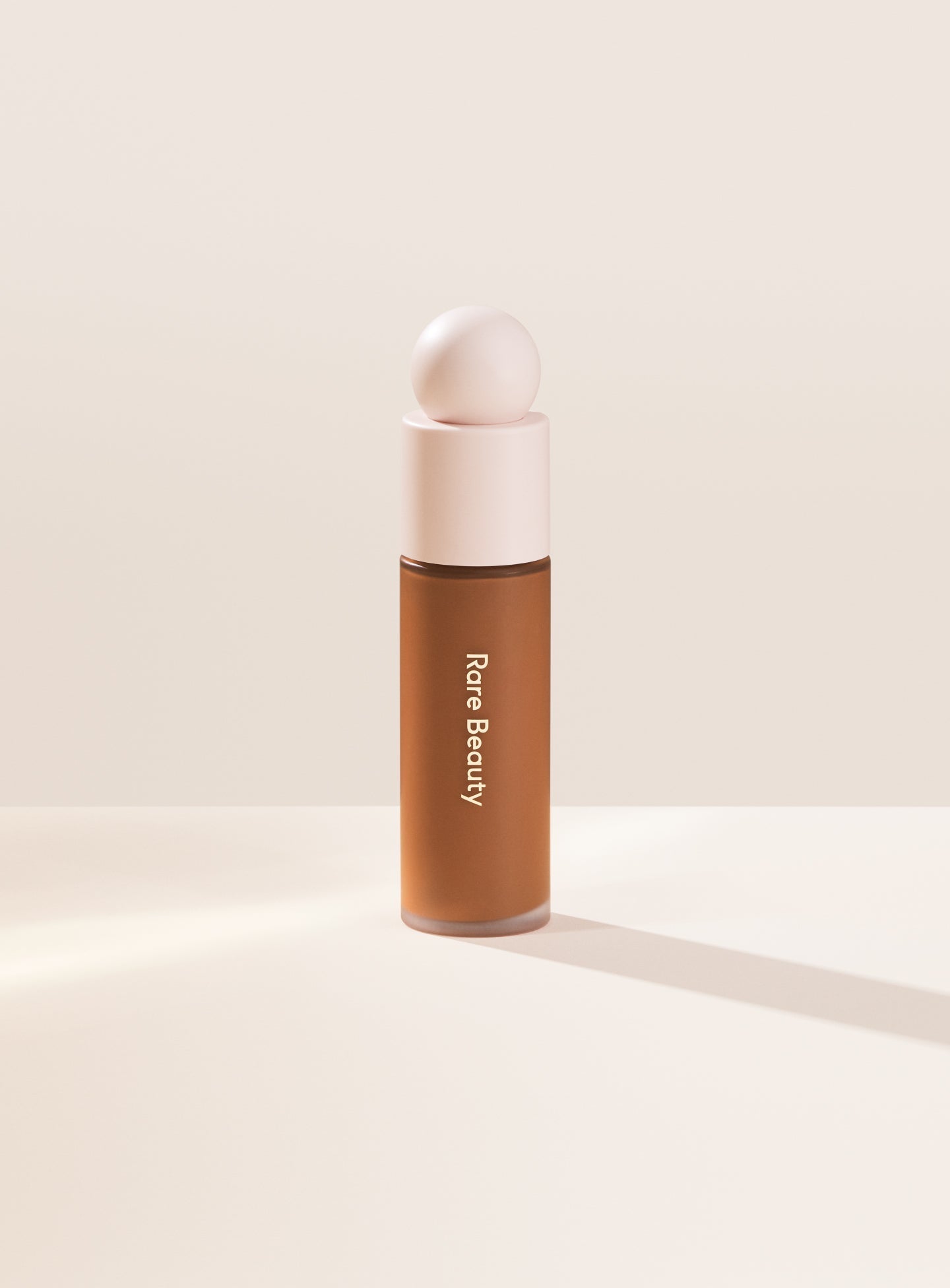 Weightless Radiance Liquid Foundation