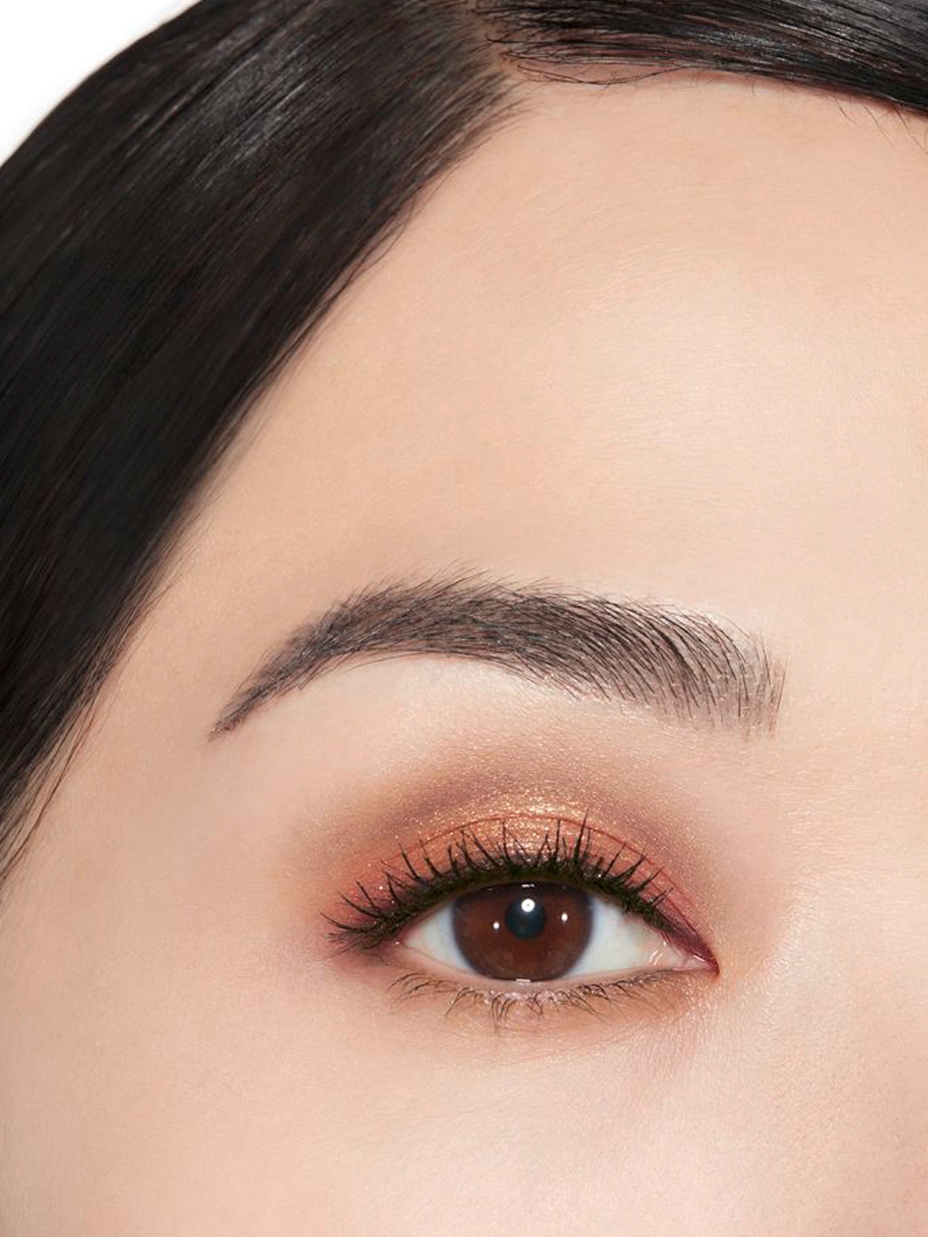 Les Beiges Natural Radiance Eyeshadow Palette