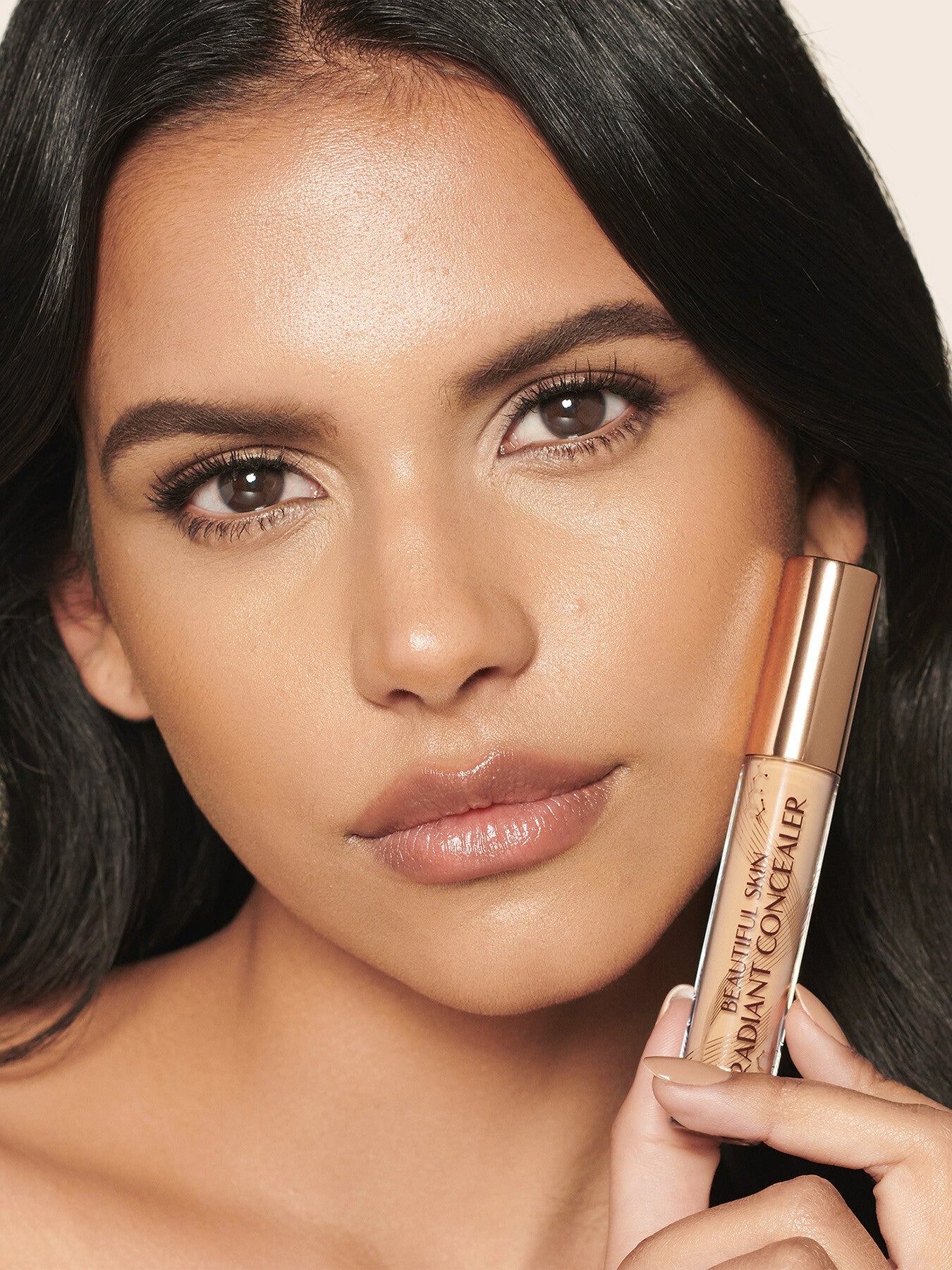 Radiant Concealer for Luminous Skin