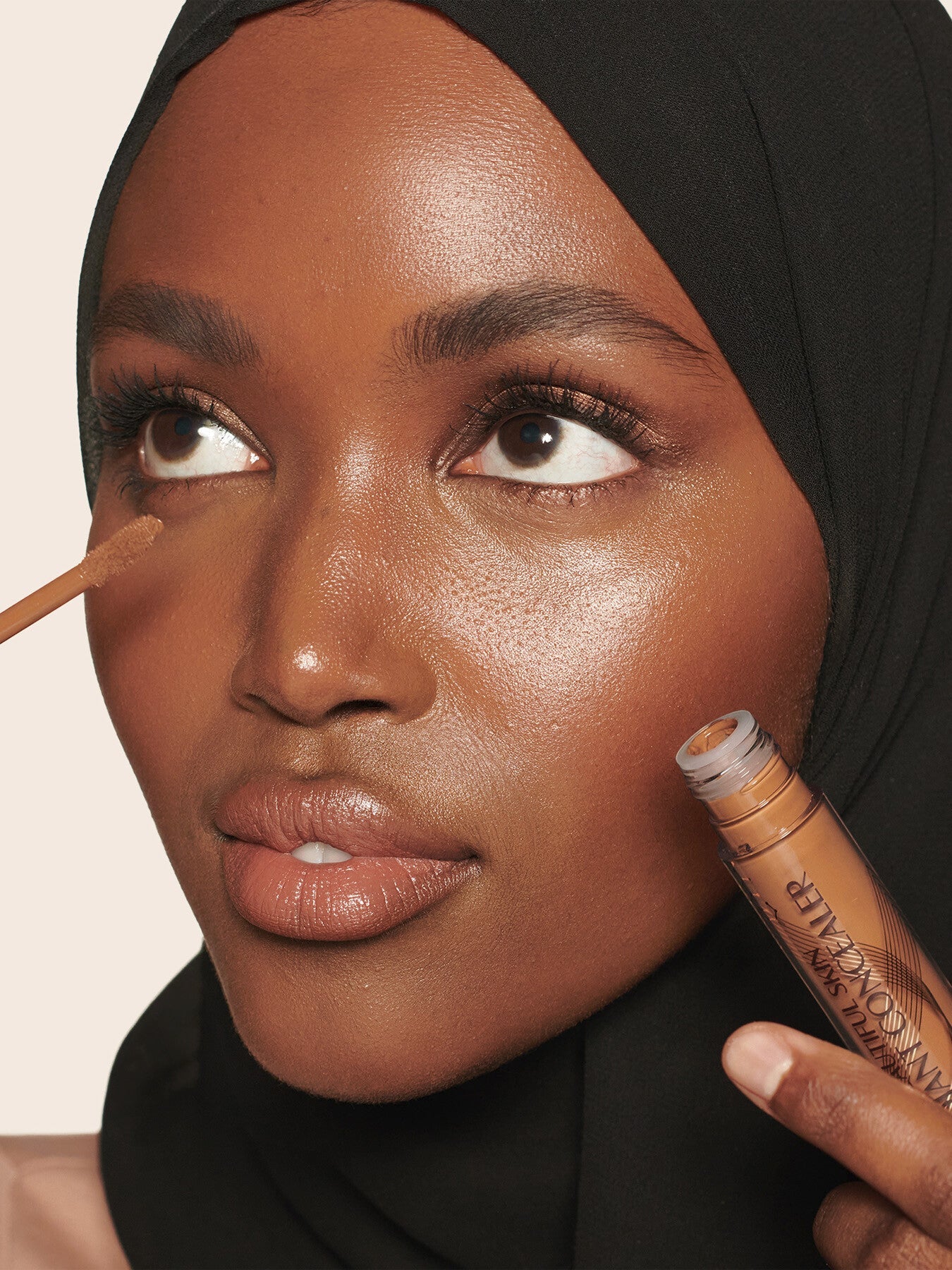 Radiant Concealer for Luminous Skin