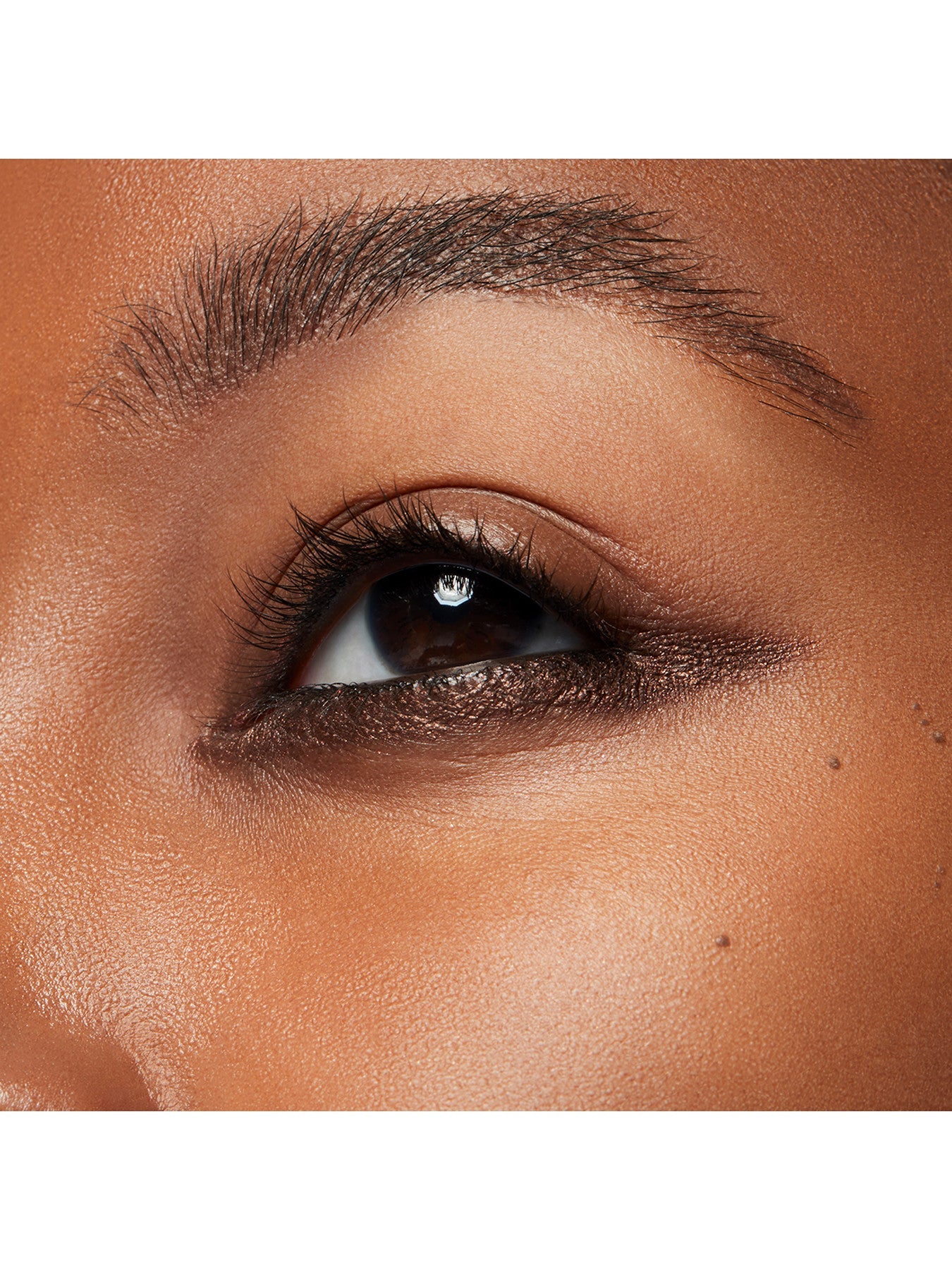 Exquisite Gel Eyeliner: Intense Color Infusion