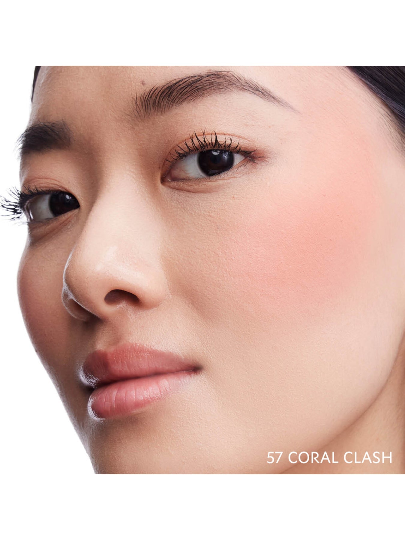Radiant Blush: Velvet Blurring Formula