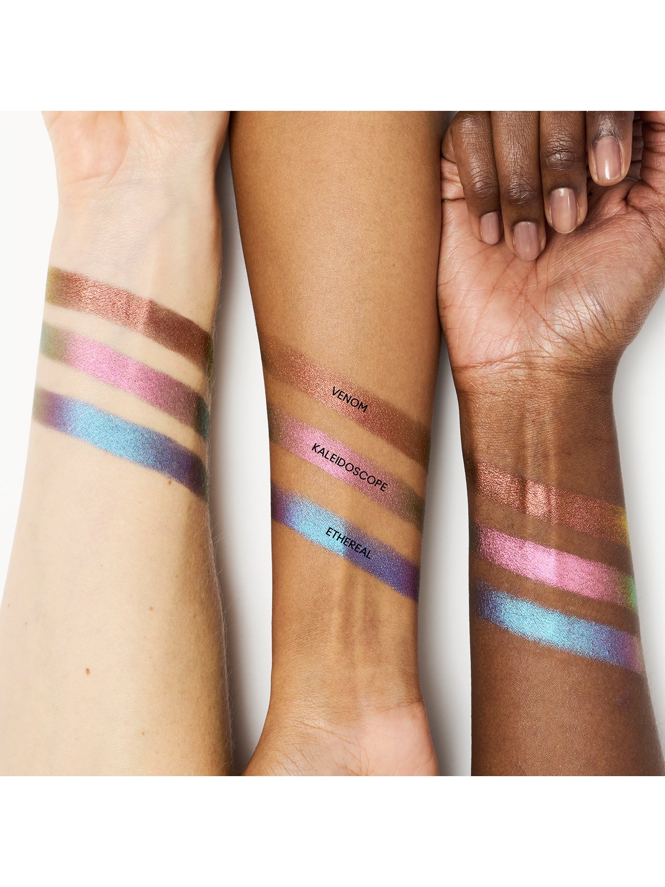 LustreShadow Luxe Compact