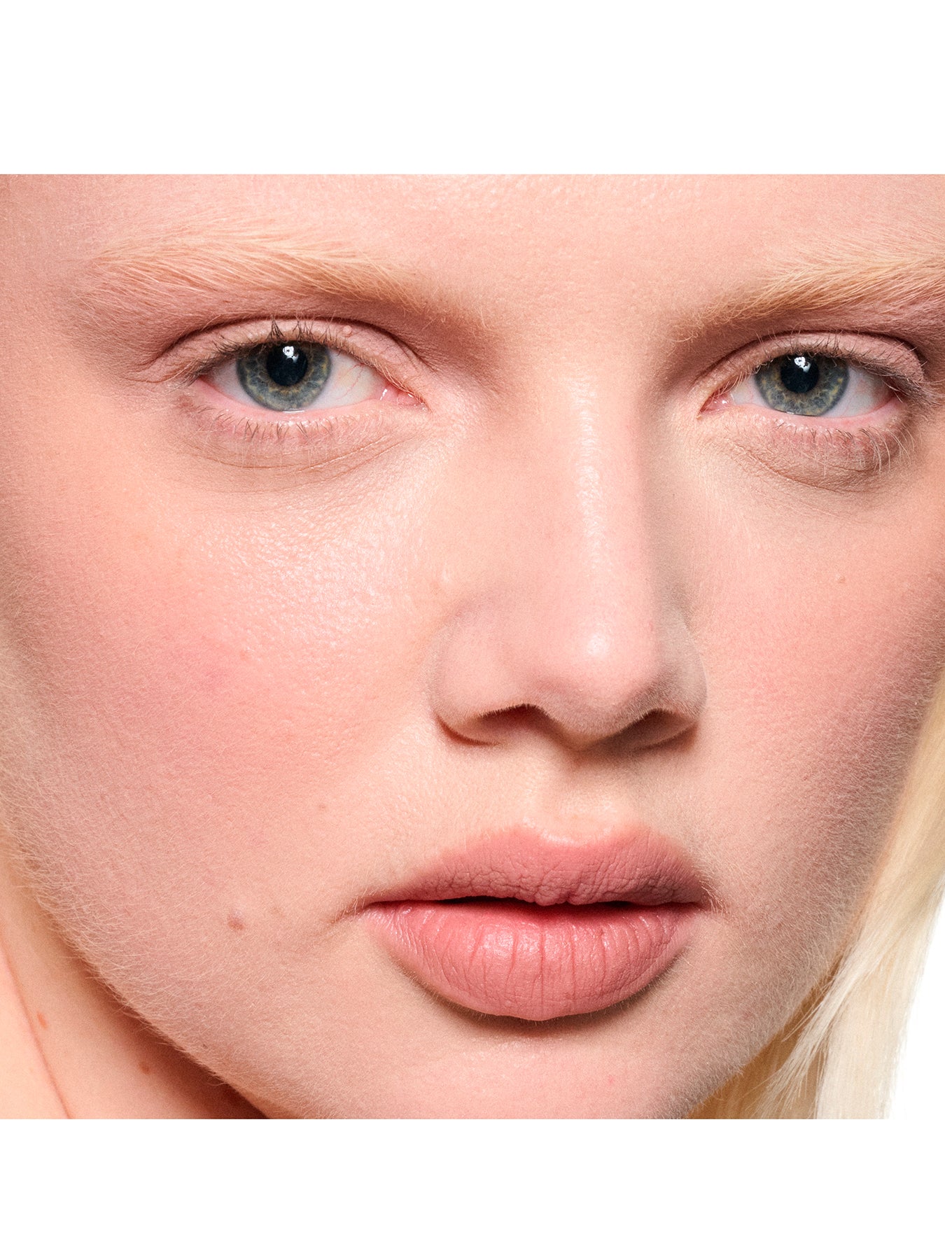 Velvet Kisses Lip & Cheek Mousse