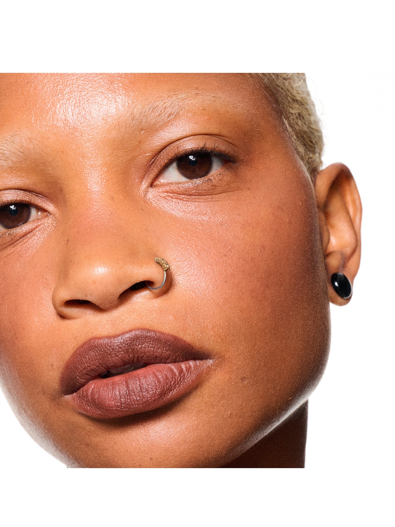 Velvet Kisses Lip & Cheek Mousse