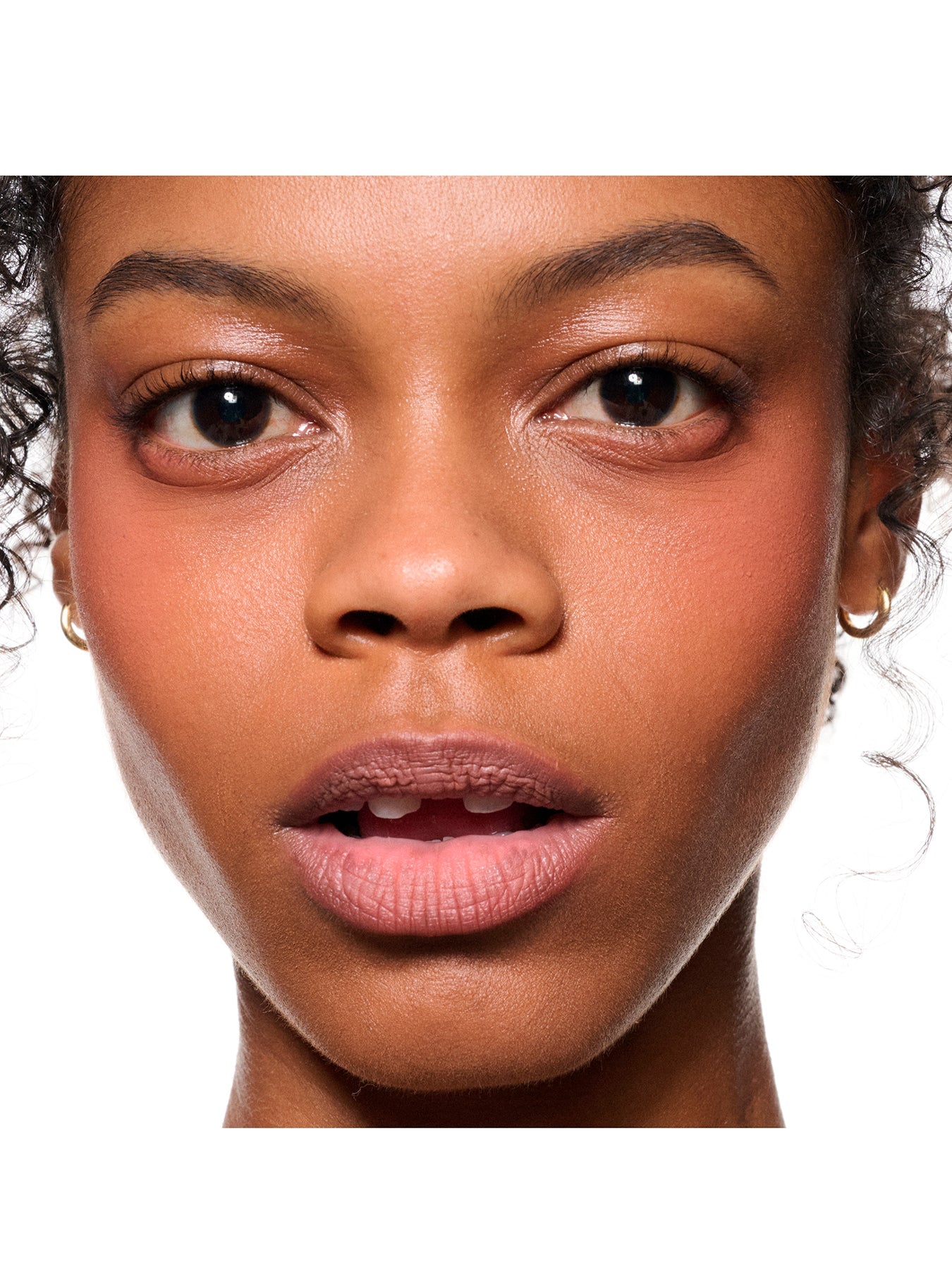 Velvet Kisses Lip & Cheek Mousse