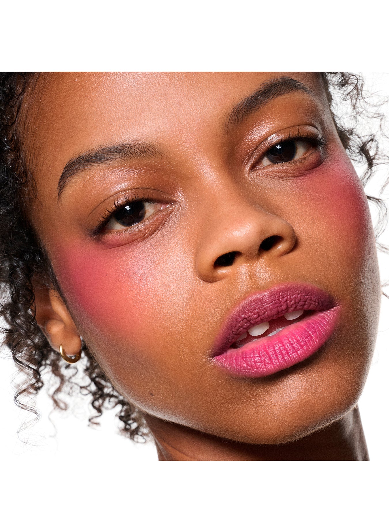 Velvet Kisses Lip & Cheek Mousse