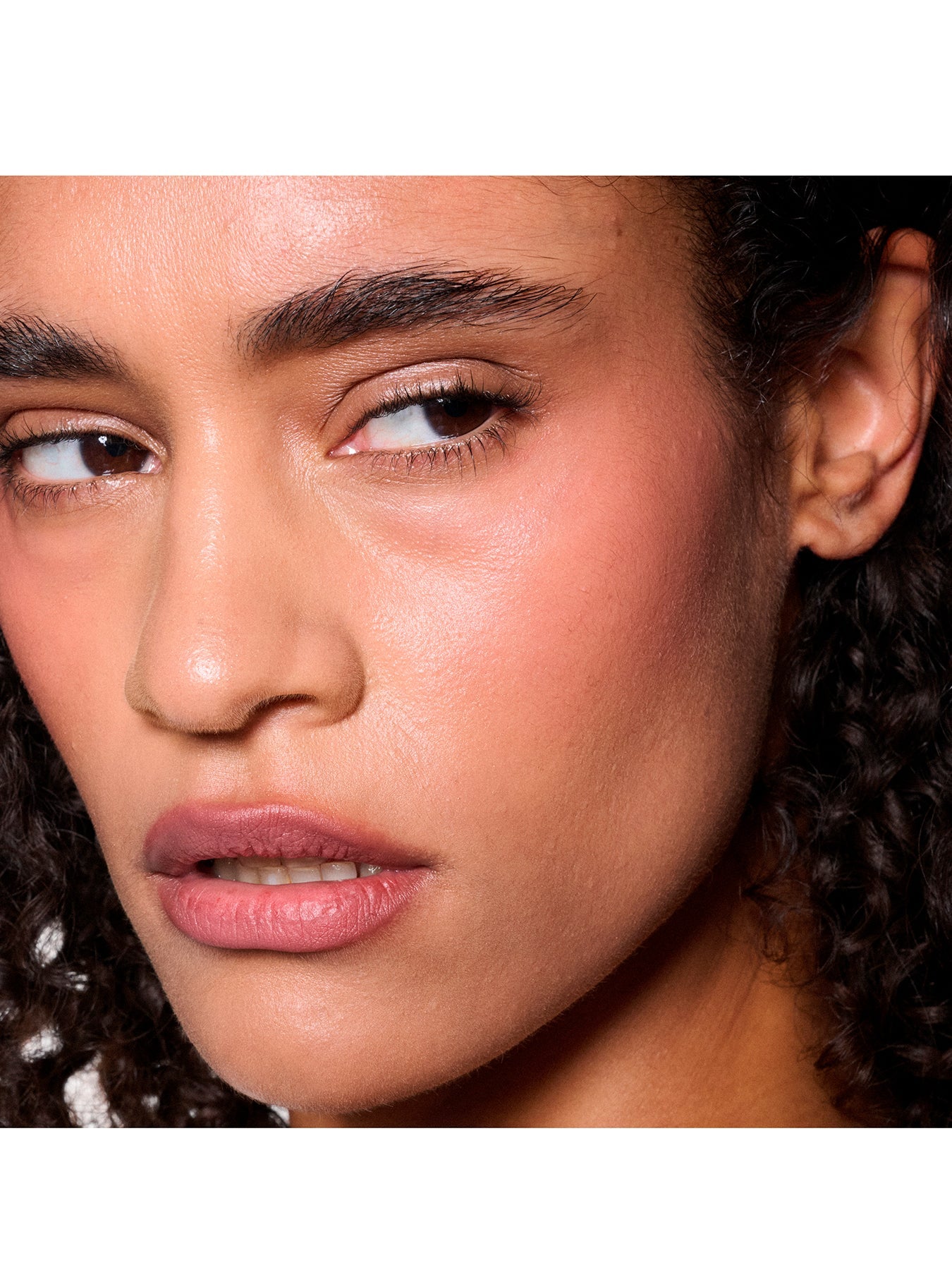Velvet Kisses Lip & Cheek Mousse