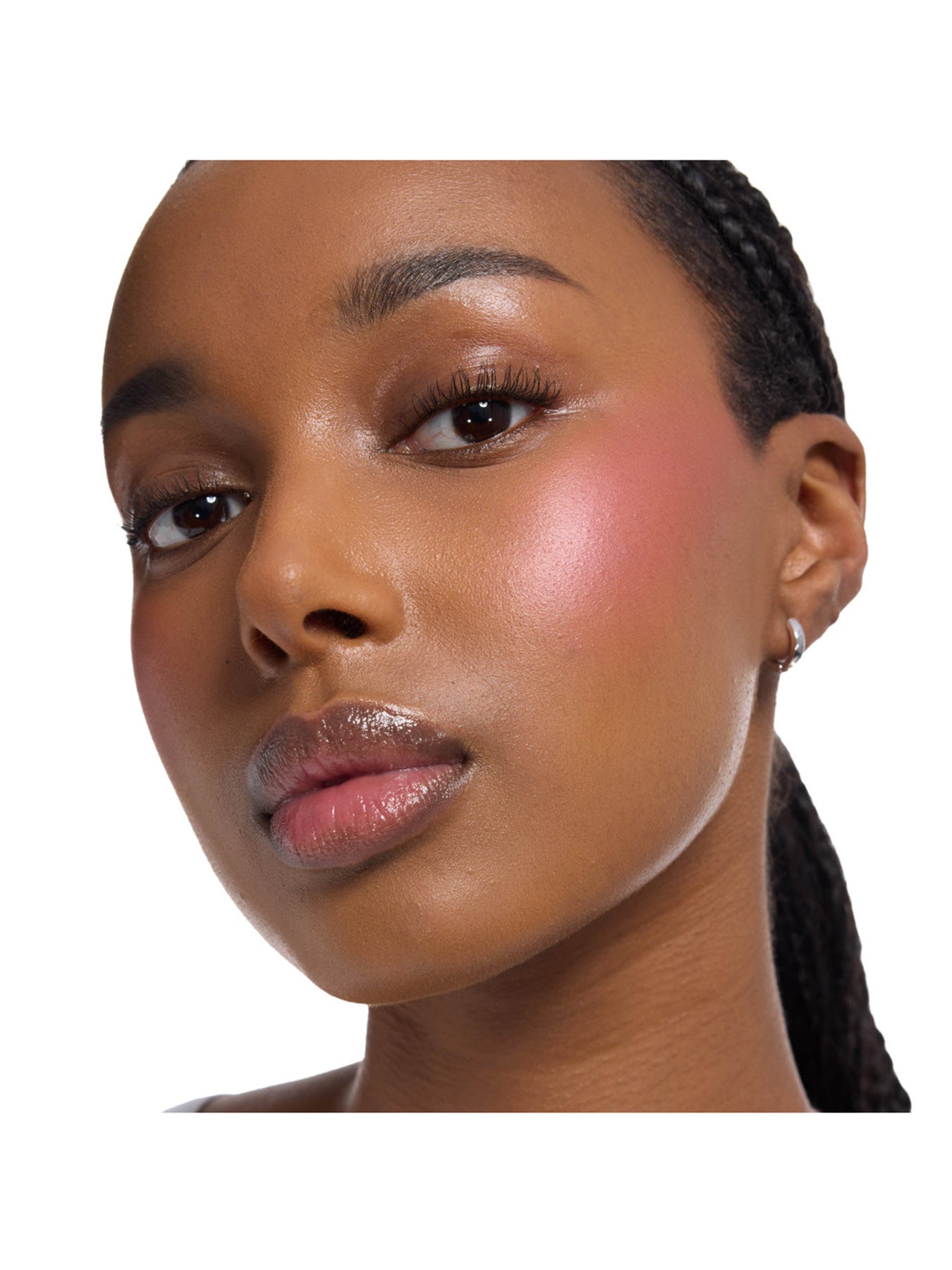 Radiant Blush: Velvet Blurring Formula