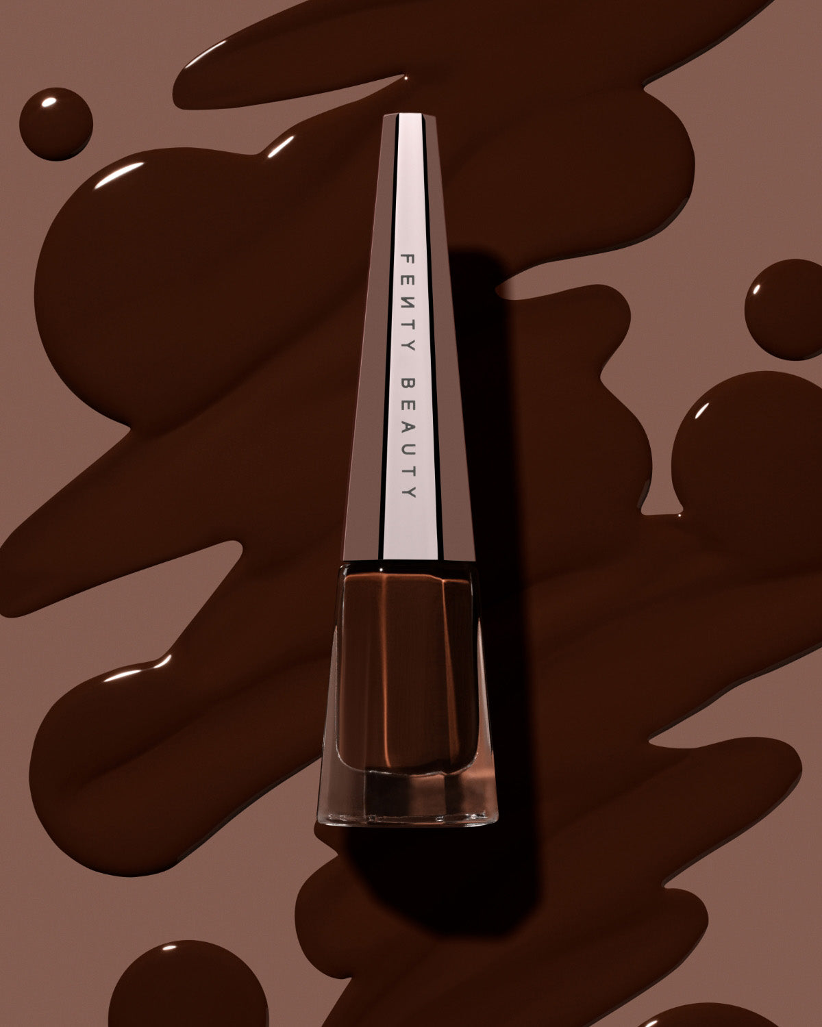 Ilegal Stunna Lip Elixir: Luxe Longwear Fluid Color