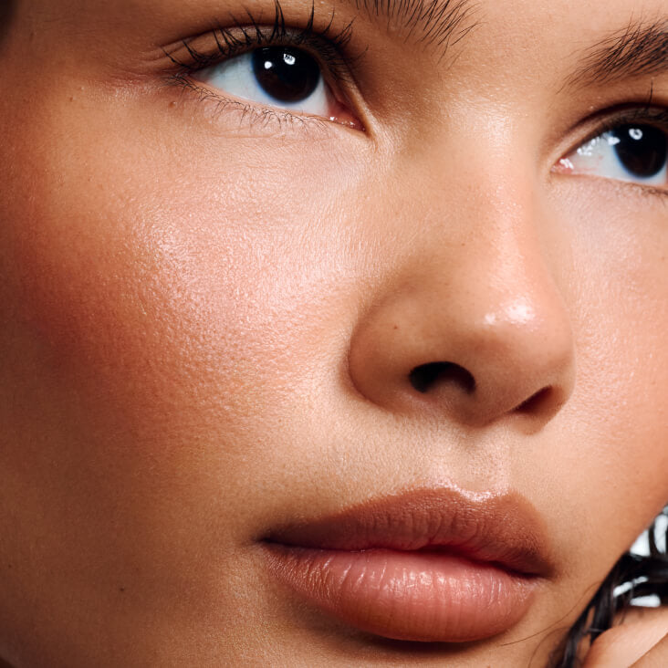 Peptide Lip Contour