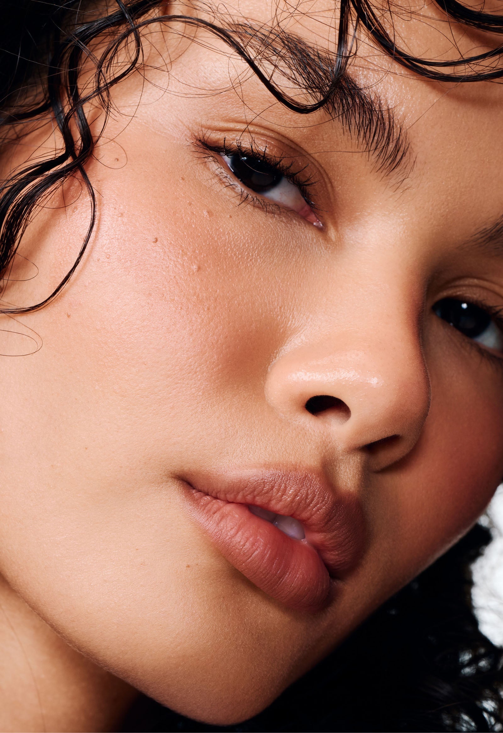 Peptide Lip Contour